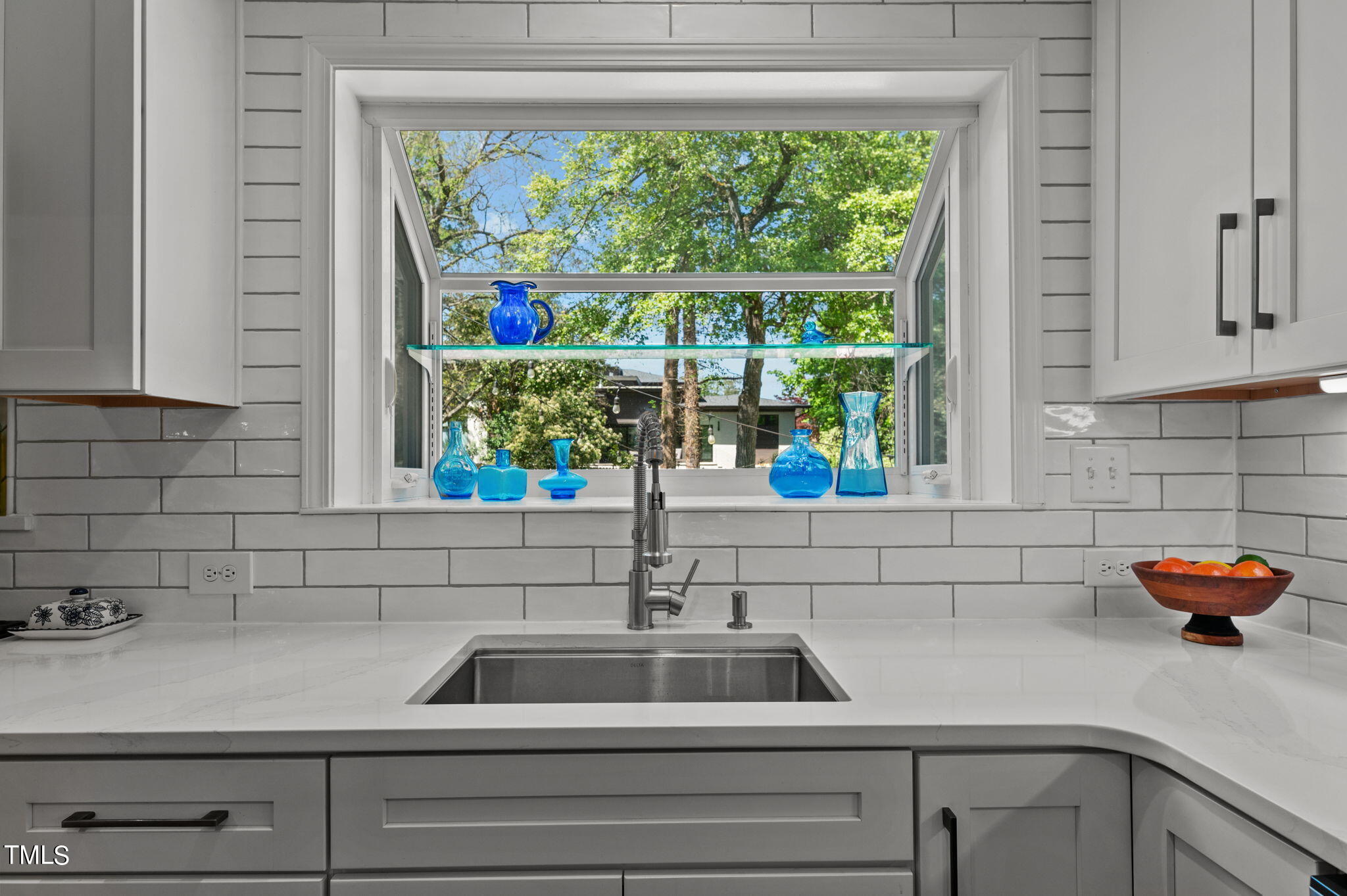 2217 Coley Forest Place Raleigh, NC 27607 - Photo 9 of 46 41-web-or-mls-DSC_3297