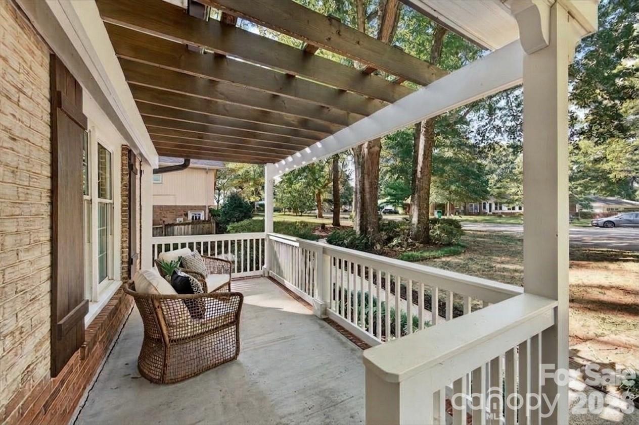 6607 Long Meadow Road Charlotte, NC 28210 - Photo 7 of 46 Gallery Image 7