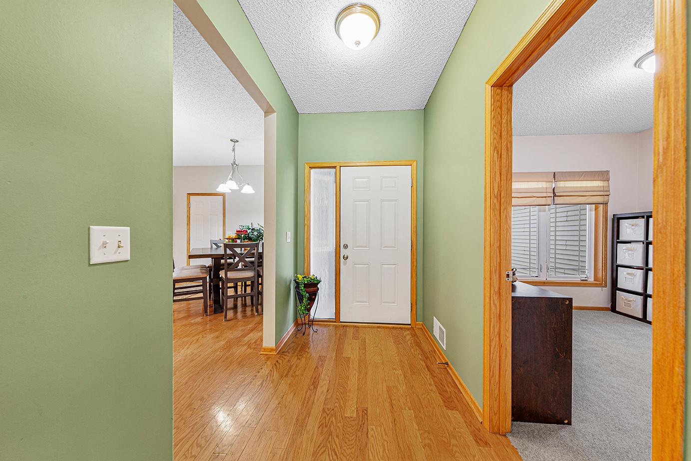 2713 Village Drive Faribault, MN 55021 - Photo 12 of 52