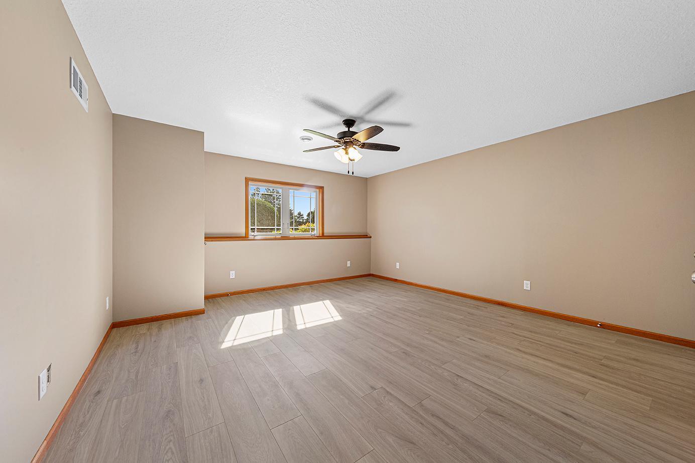 2713 Village Drive Faribault, MN 55021 - Photo 33 of 52