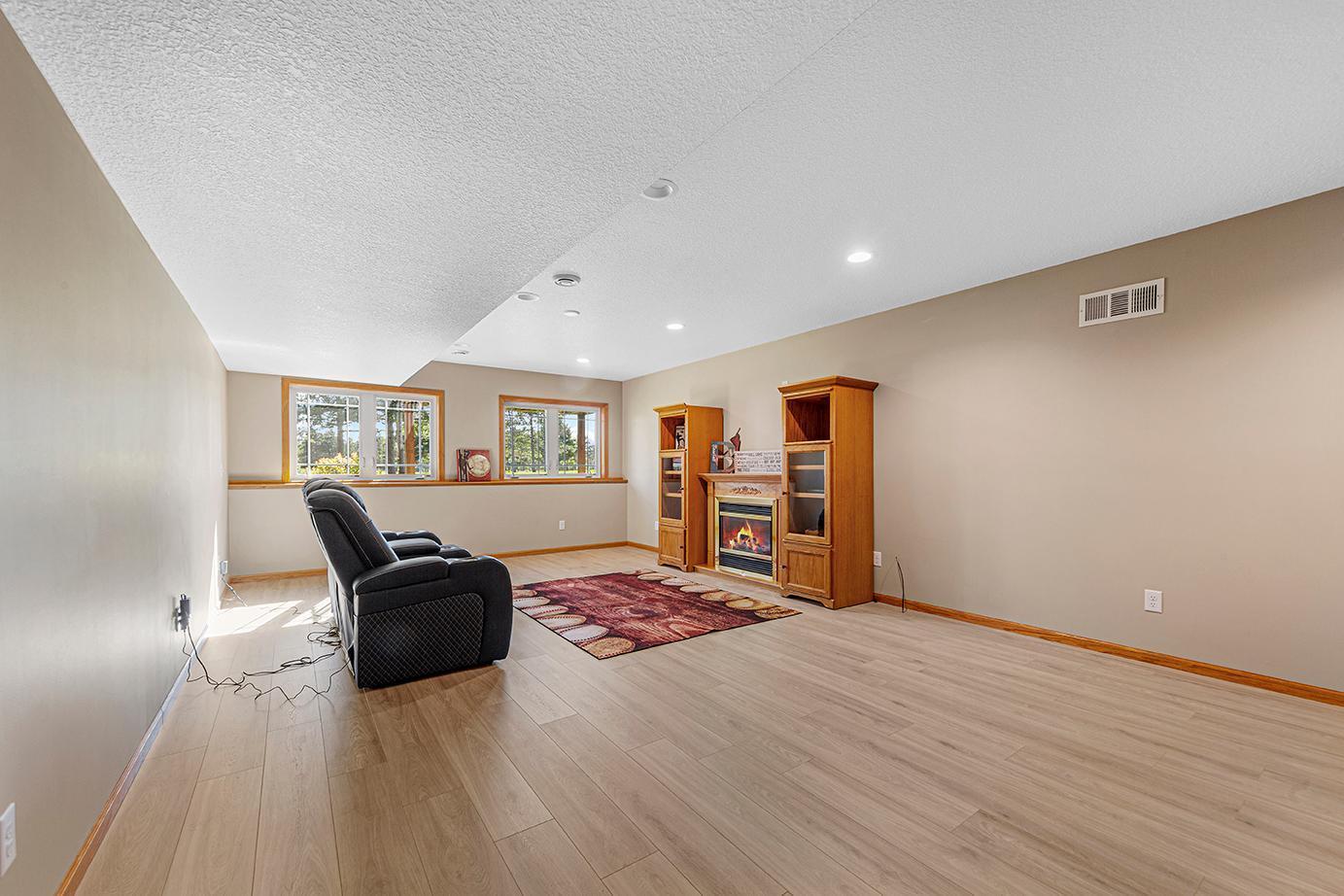 2713 Village Drive Faribault, MN 55021 - Photo 36 of 52