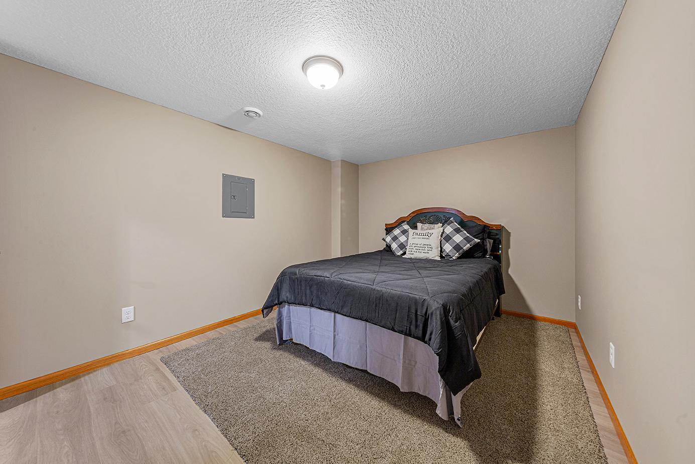 2713 Village Drive Faribault, MN 55021 - Photo 39 of 52