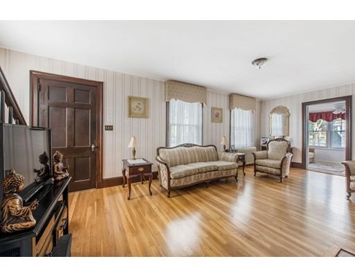 46 Ruby Avenue Marblehead, MA 01945 - Photo 4 of 22 Gallery Image 4
