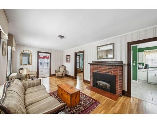 46 Ruby Avenue Marblehead, MA 01945 - Photo 6 of 22 Gallery Image 6