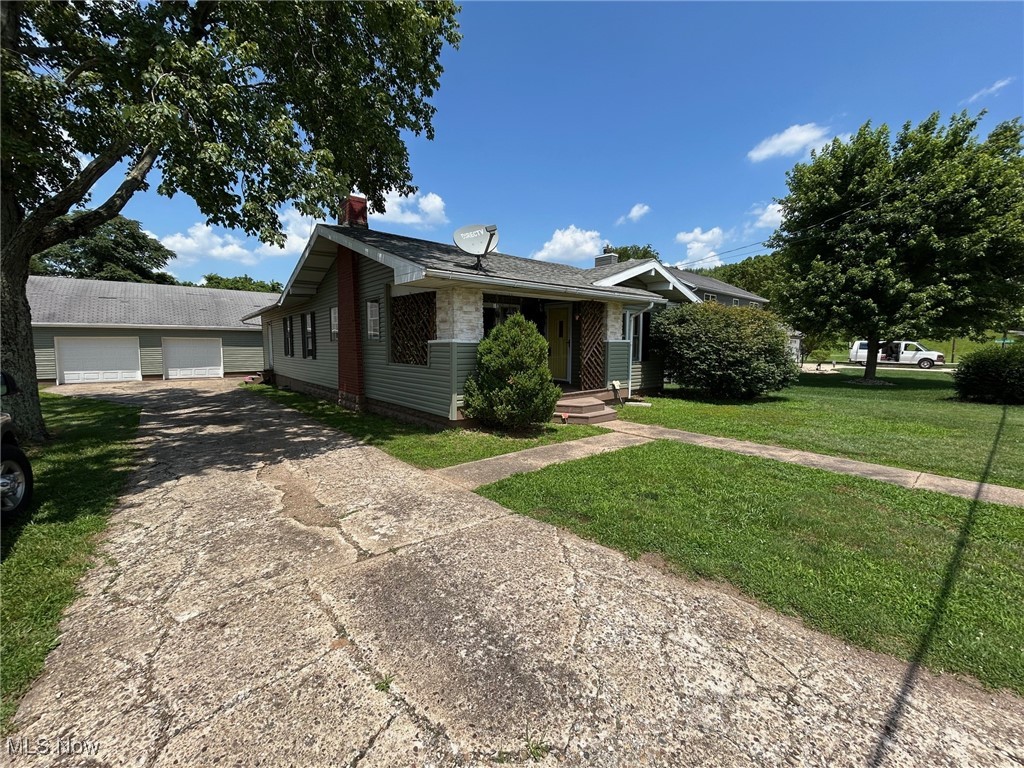 40 Masonic Park Road Marietta, OH 45750 - Photo 2 of 30