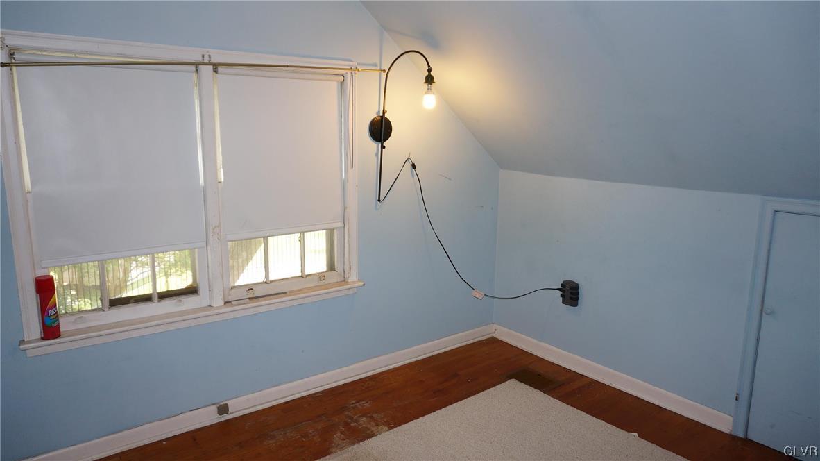 968 Juniper Road Hellertown, PA 18055 - Photo 18 of 33 Gallery Image 18