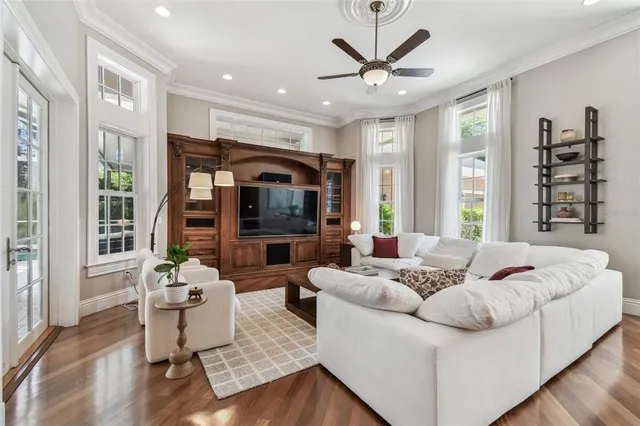 $17,000 | 704 Berrocales De Avila, Tampa, FL 33613