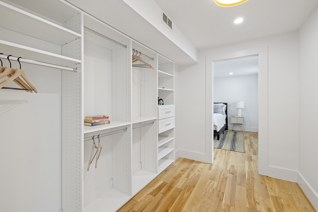 133 Spring Street, Unit 2 Cambridge, MA 02141 - Photo 23 of 40