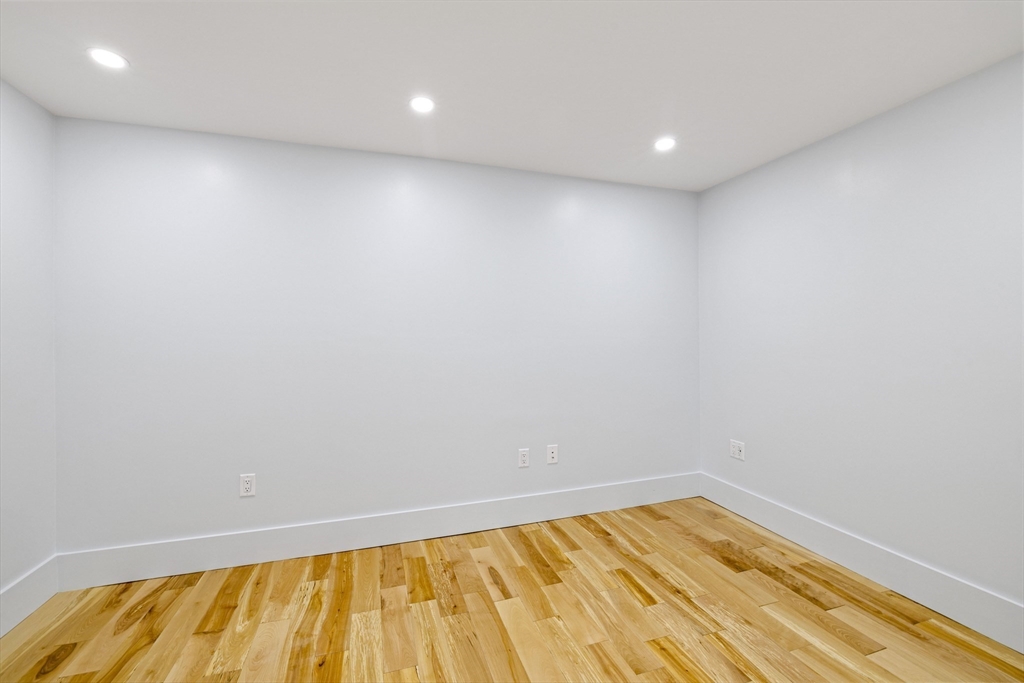 133 Spring Street, Unit 2 Cambridge, MA 02141 - Photo 29 of 40