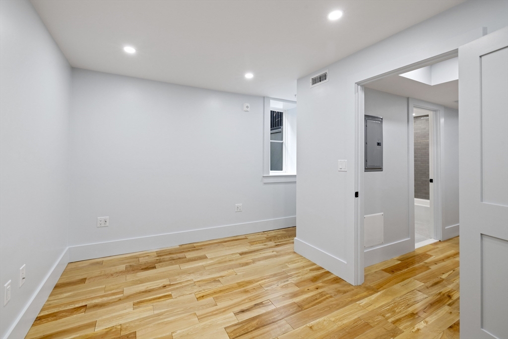 133 Spring Street, Unit 2 Cambridge, MA 02141 - Photo 30 of 40