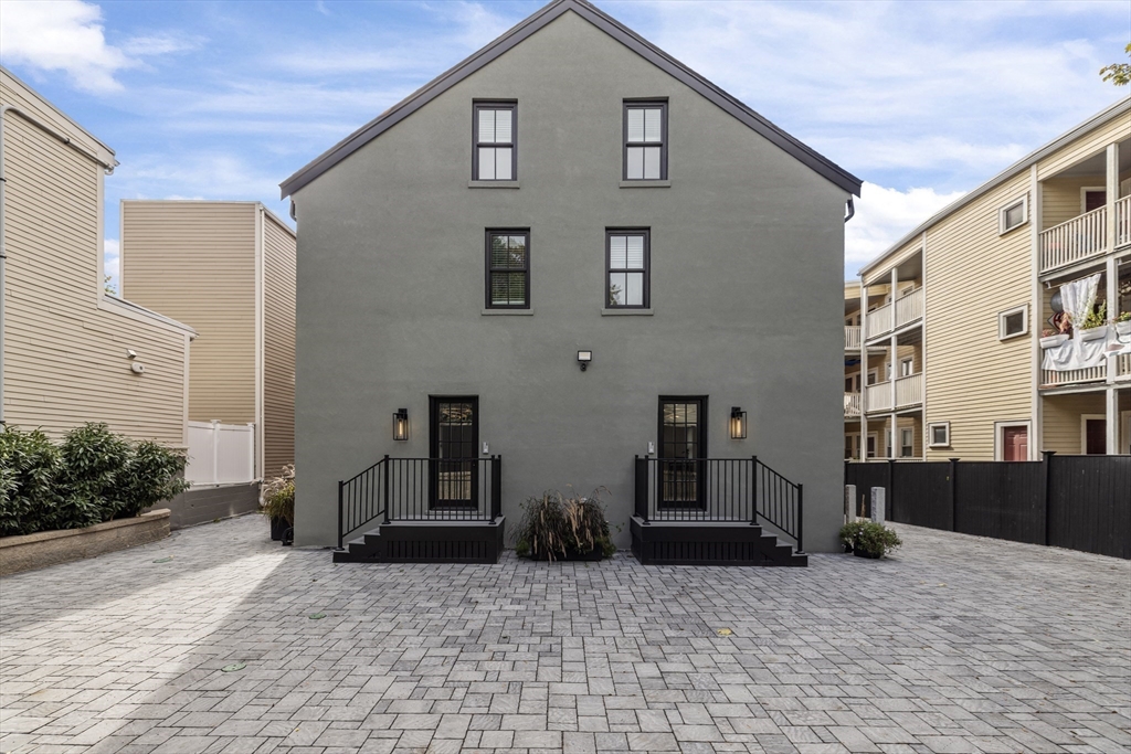 133 Spring Street, Unit 2 Cambridge, MA 02141 - Photo 33 of 40