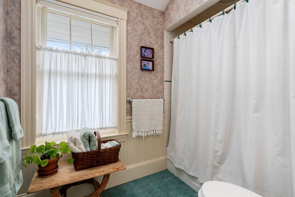 347 Manning Street Needham, MA 02492 - Photo 31 of 42 a bathroom with a toilet tub and sink