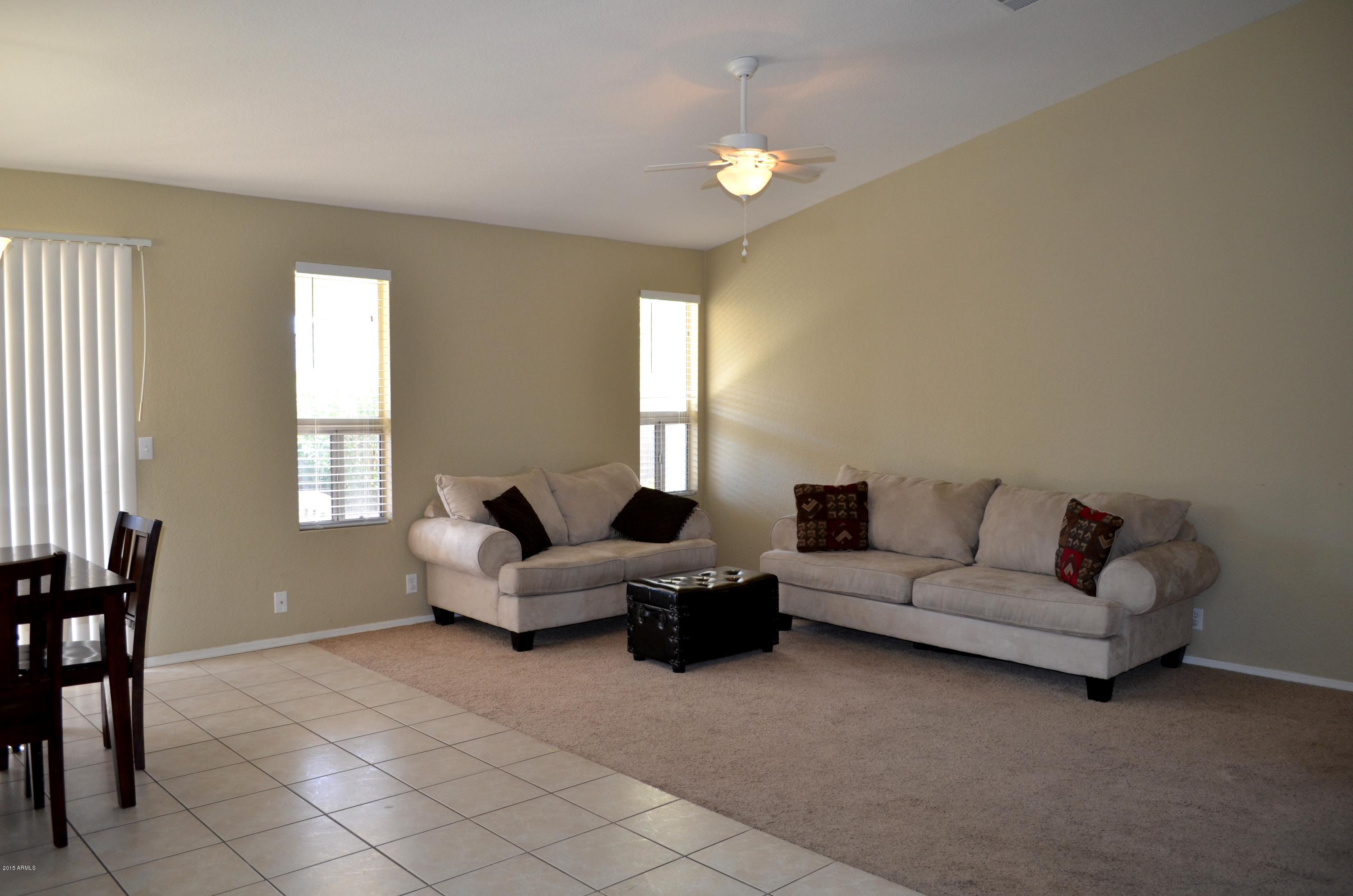 8931 West Ocotillo Road Glendale, AZ 85305 - Photo 4 of 15 Living Room