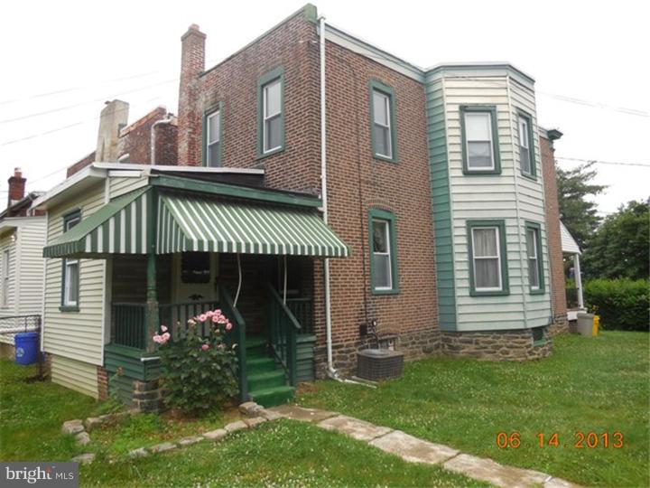 14 West Park Road Havertown, PA 19083 - Photo 12 of 15 a front view of a house with garden