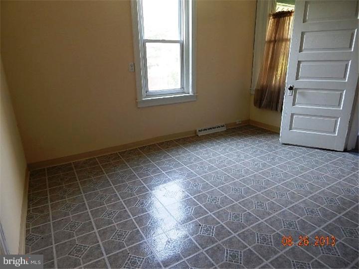 14 West Park Road Havertown, PA 19083 - Photo 7 of 15 a view of an empty room with a window