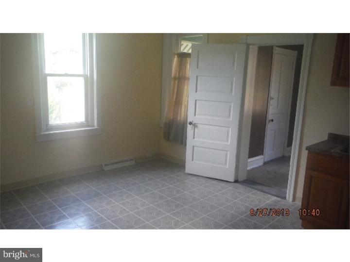 14 West Park Road Havertown, PA 19083 - Photo 8 of 15 a open room with windows and closet