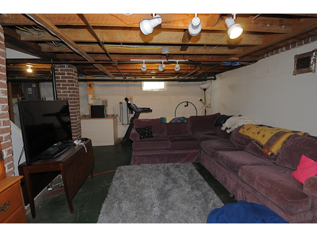 327 South Prospect Street Burlington, VT 05401 - Photo 30 of 32