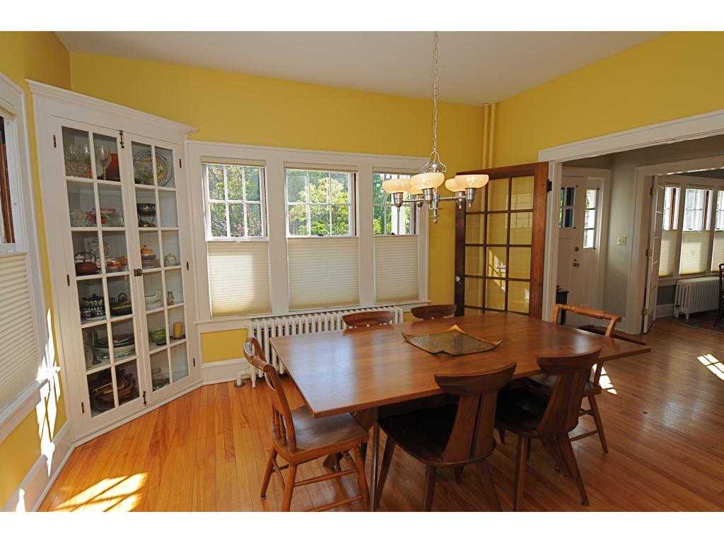 327 South Prospect Street Burlington, VT 05401 - Photo 8 of 32