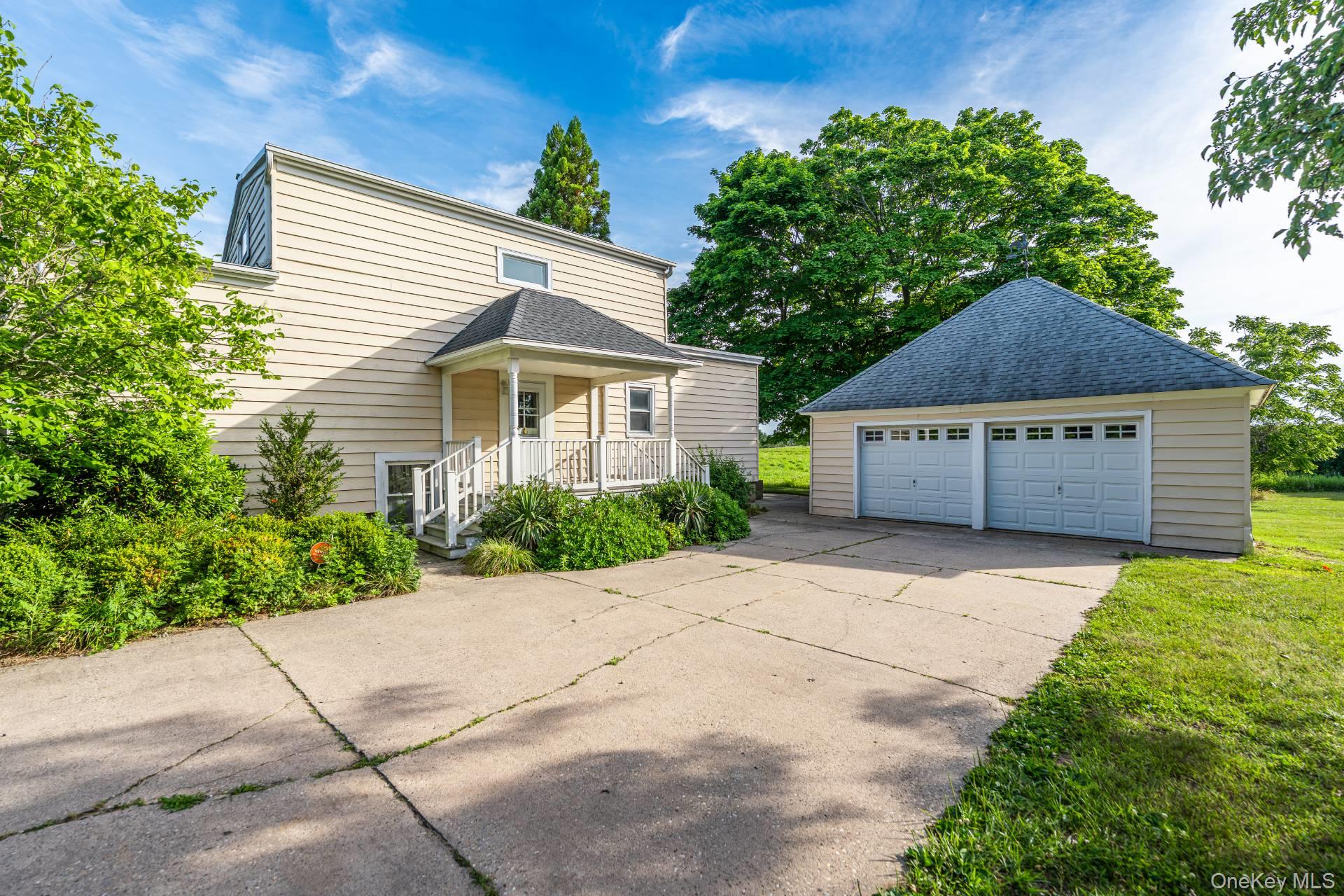 2380 South Harbor Road Southold, NY 11971 - Photo 15 of 18 2380 South Harbor Road
