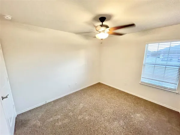 $1,895 | 1125 Silver Maple Lane, Royse City, TX 75189