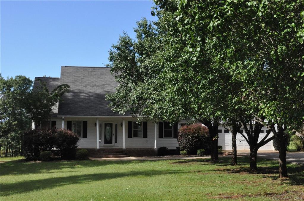 front view of house with a yard