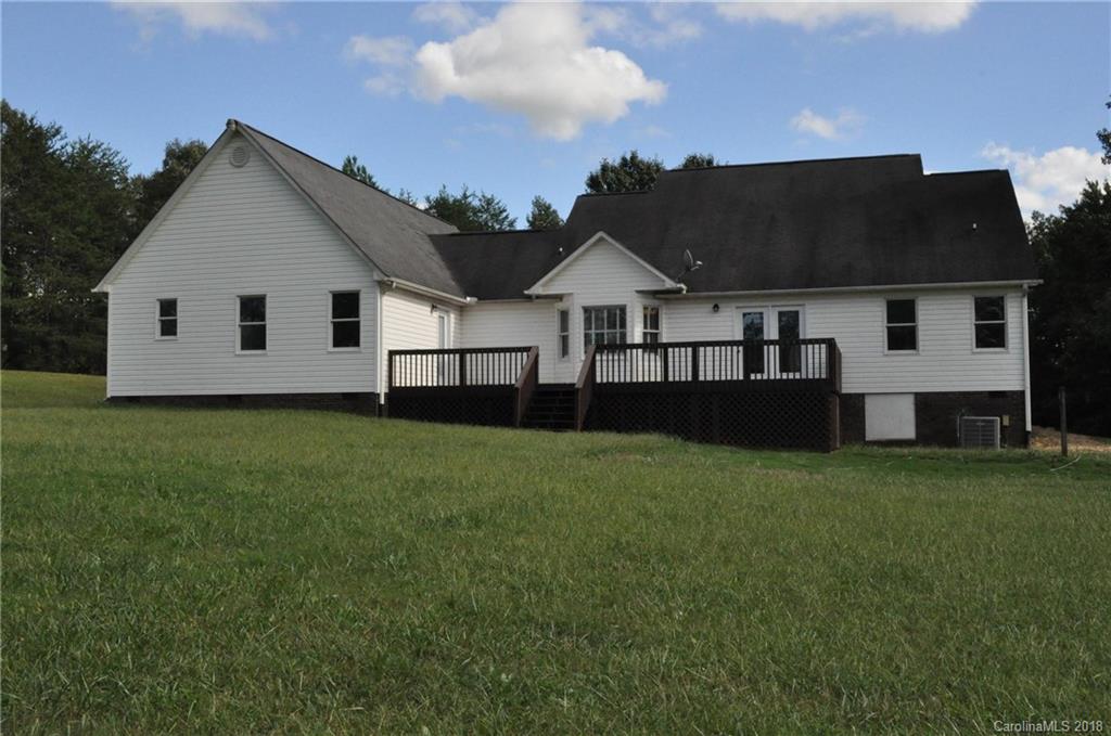 1200 Macedonia Church Road Campobello, SC 29322 - Photo 5 of 26 a view of a house with a big yard