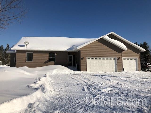 105 Morgan Meadows Road Marquette, MI 49855 - Photo 3 of 38