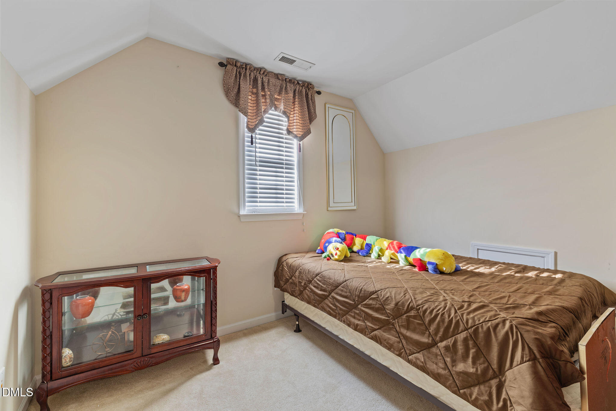 504 Thistlegate Trail Raleigh, NC 27610 - Photo 32 of 37 5T5A6292