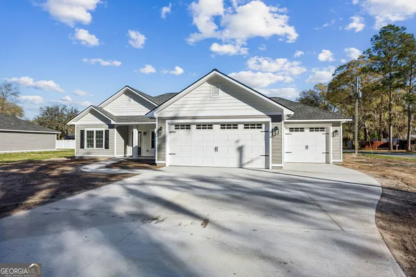 $339,900 | 215 McQueen Street, Folkston, GA 31537