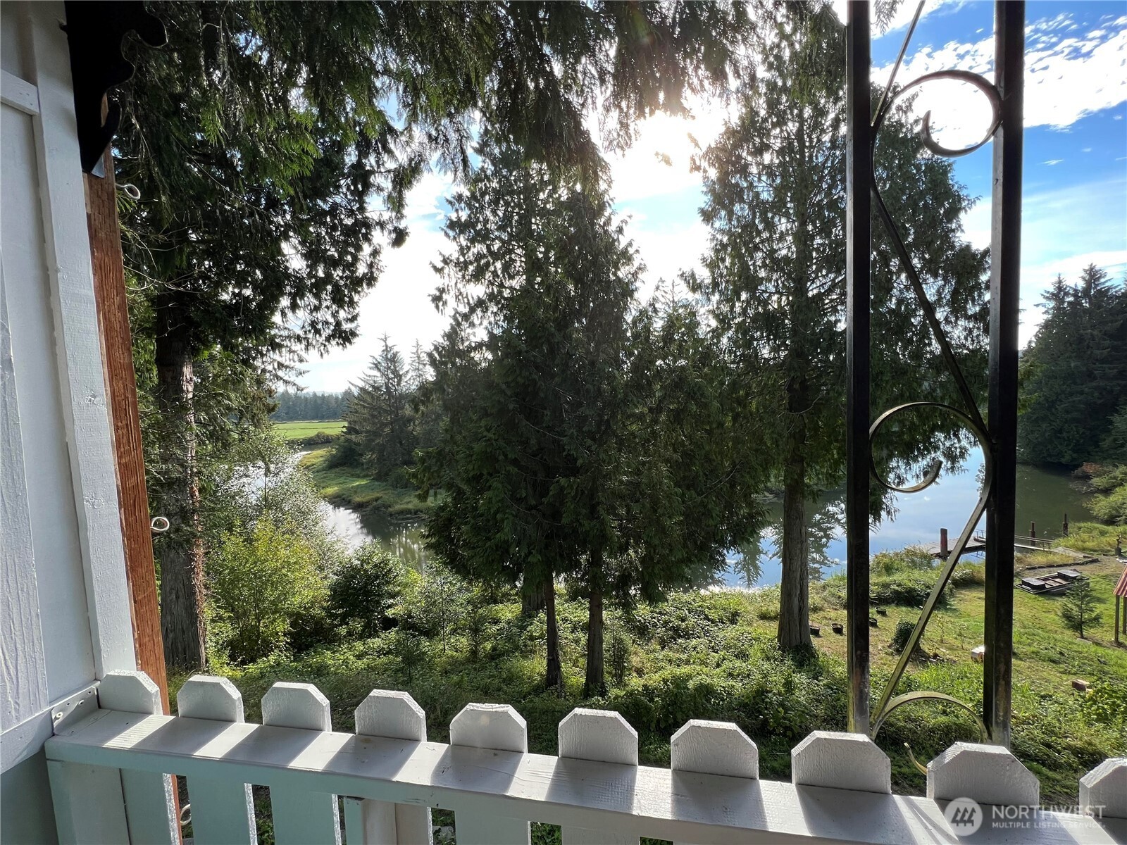 13 Raistakka Road Rosburg, WA 98643 - Photo 12 of 39