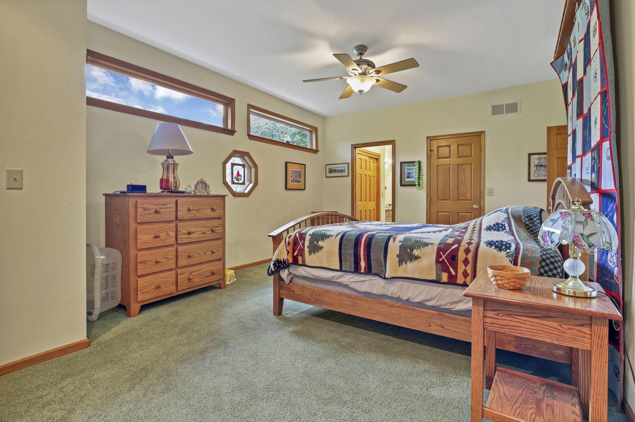 7877 Outville Road Southwest Pataskala, OH 43062 - Photo 58 of 88 35-web-or-mls-0N4A0811