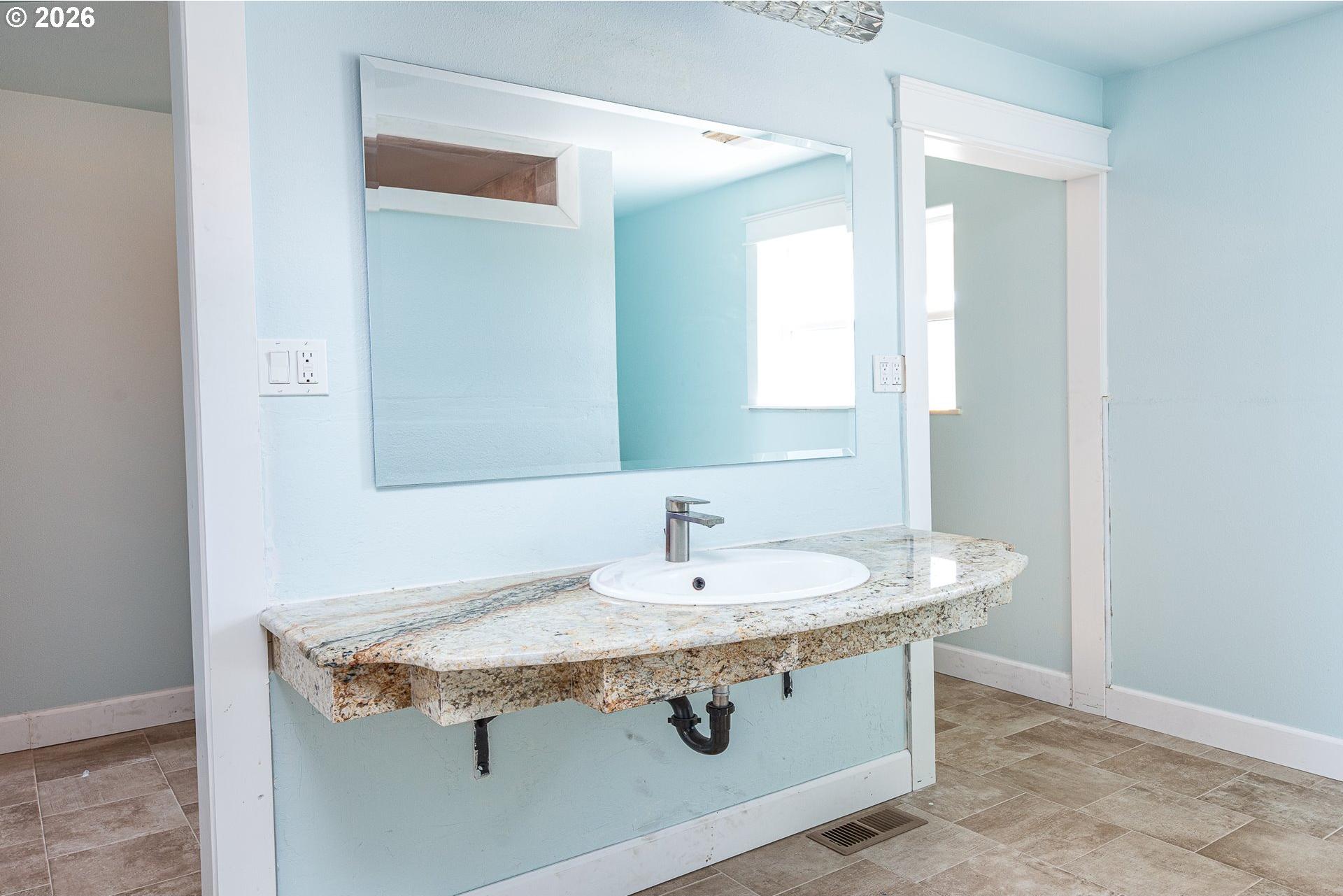 33195 Camas Swale Road Creswell, OR 97426 - Photo 23 of 46 Gallery Image 23