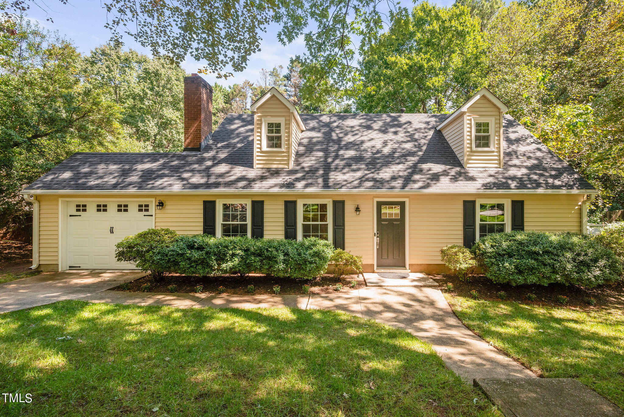 3112 Chancery Place Raleigh, NC 27607 - Photo 1 of 33 1-web-or-mls-3112-chancery-pl