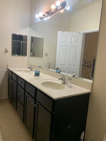 $3,400 | 3392 West 90th Terrace, Hialeah, FL 33018