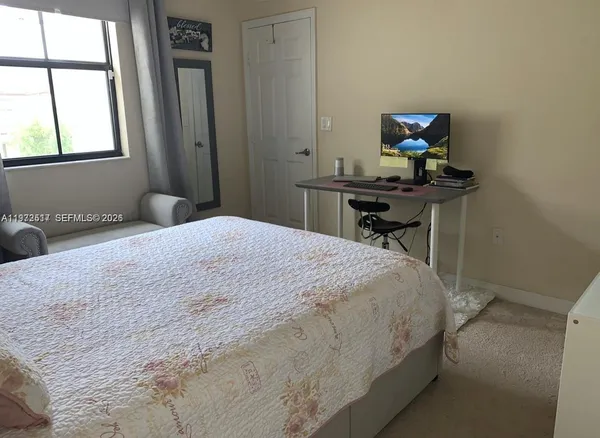$3,400 | 3392 West 90th Terrace, Hialeah, FL 33018