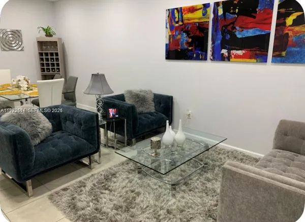 $3,400 | 3392 West 90th Terrace, Hialeah, FL 33018