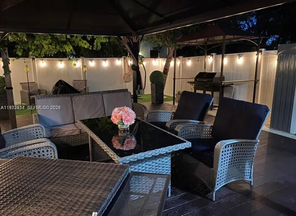 $3,400 | 3392 West 90th Terrace, Hialeah, FL 33018