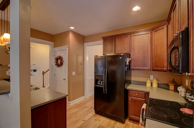 1691 Bee Balm Road Johns Island, SC 29455 - Photo 11 of 32 Kitchen
