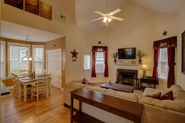 1691 Bee Balm Road Johns Island, SC 29455 - Photo 4 of 32 Great Room