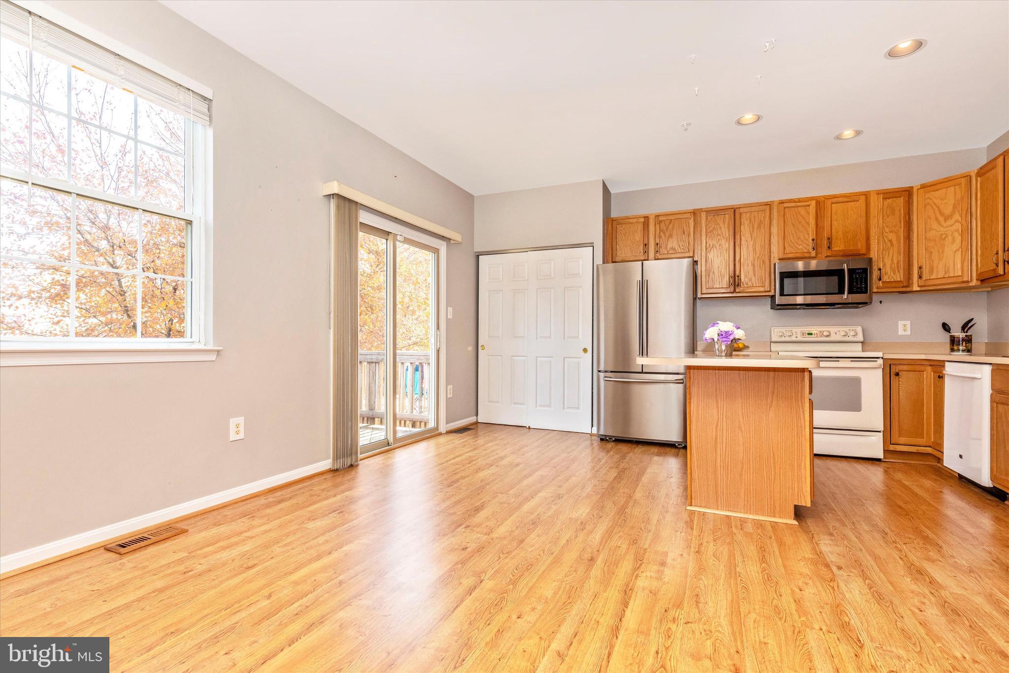 1520 Rambling Way North Frederick, MD 21701 - Photo 15 of 48 Kitchen