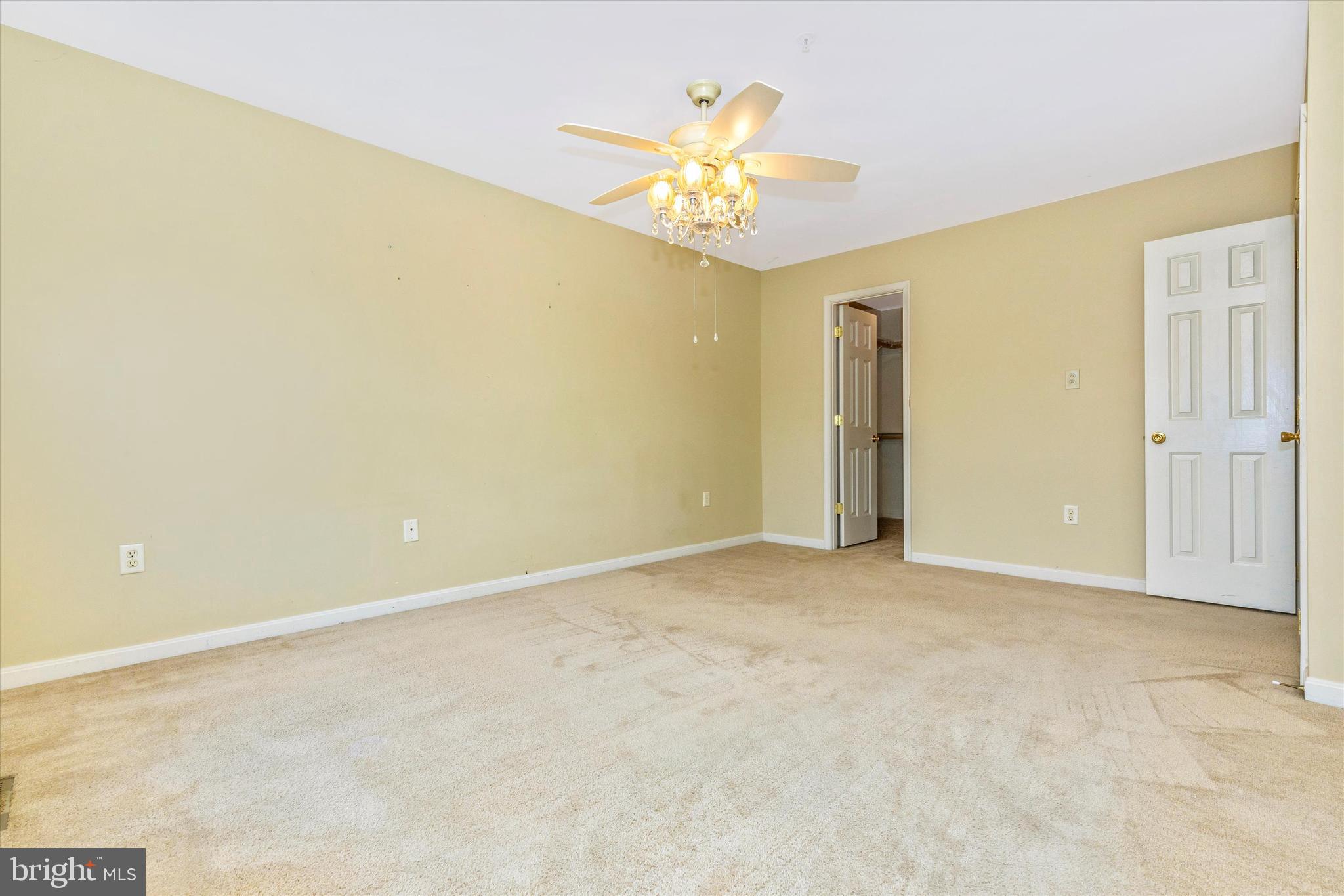 1520 Rambling Way North Frederick, MD 21701 - Photo 27 of 48 Master bedroom