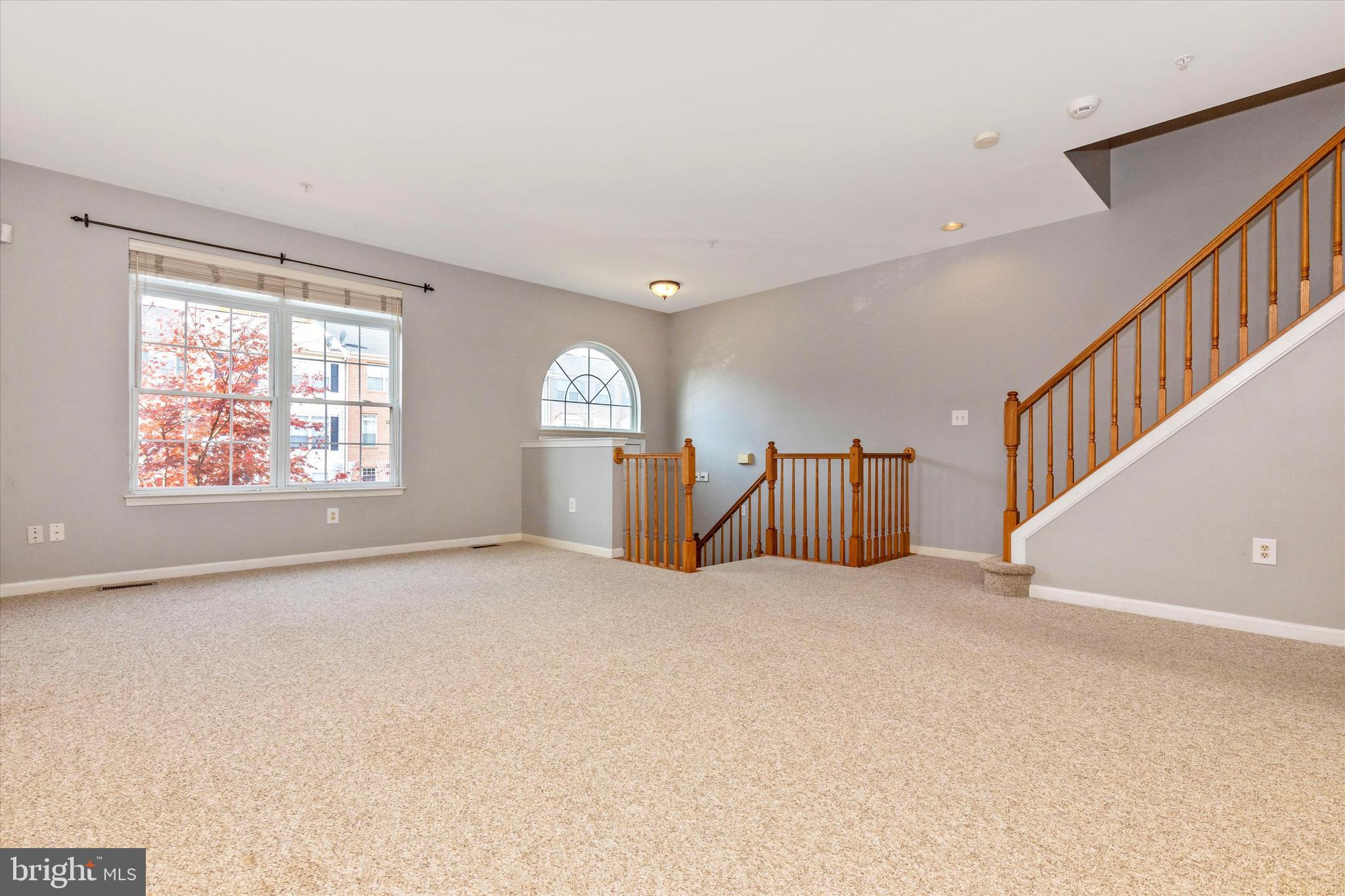 1520 Rambling Way North Frederick, MD 21701 - Photo 9 of 48 Living Room