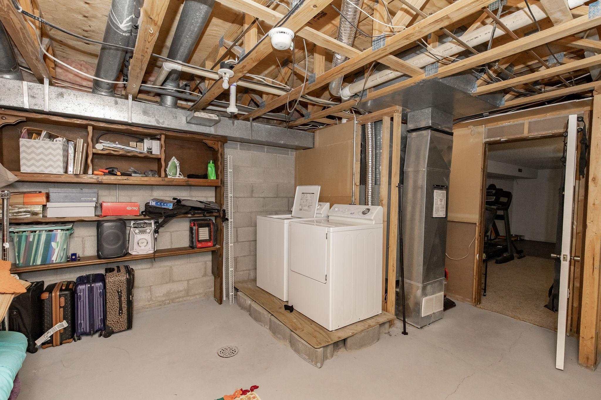 1721 42nd Street South Fargo, ND 58103 - Photo 38 of 47