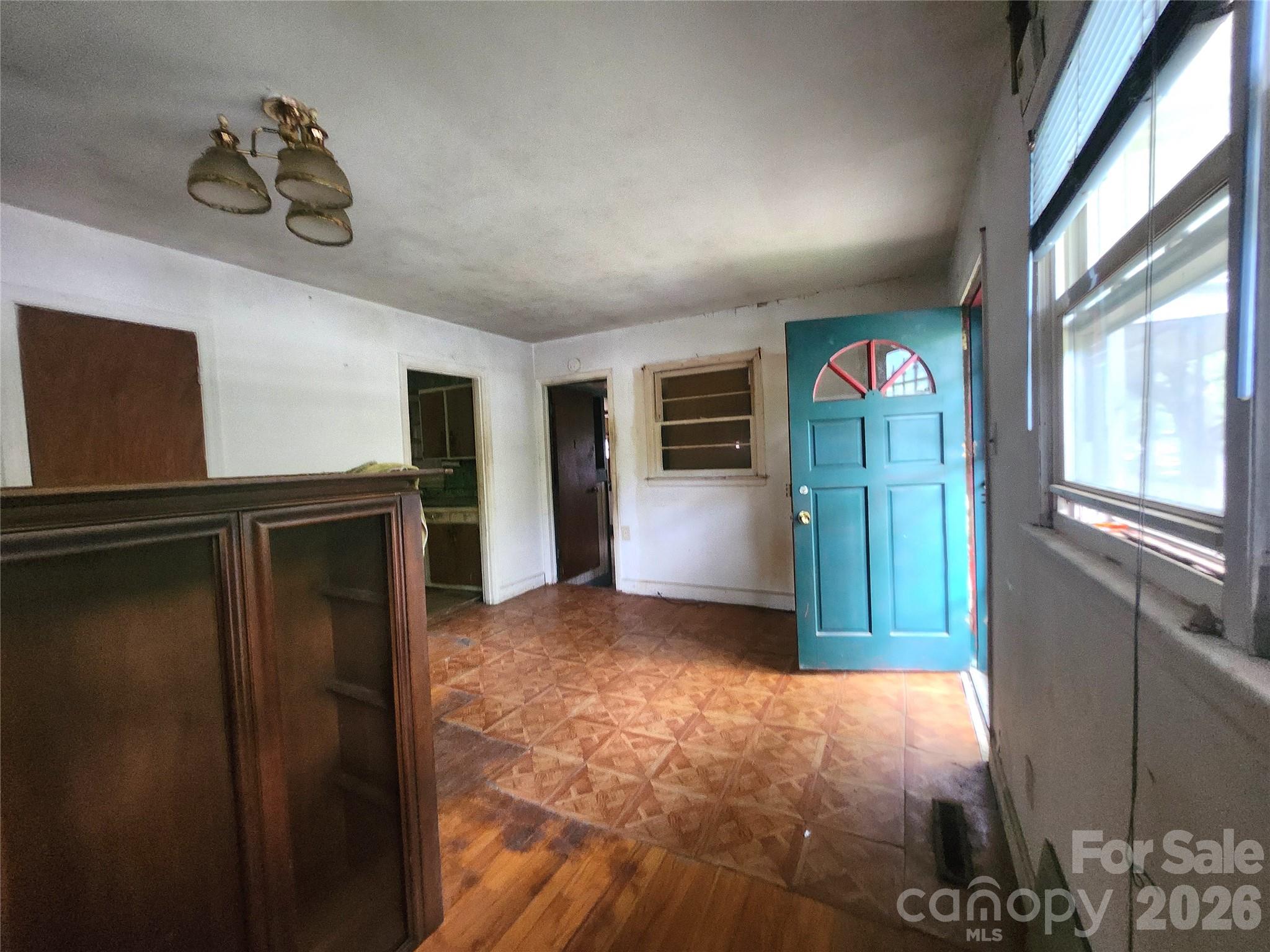 208 London Road Asheville, NC 28803 - Photo 4 of 10