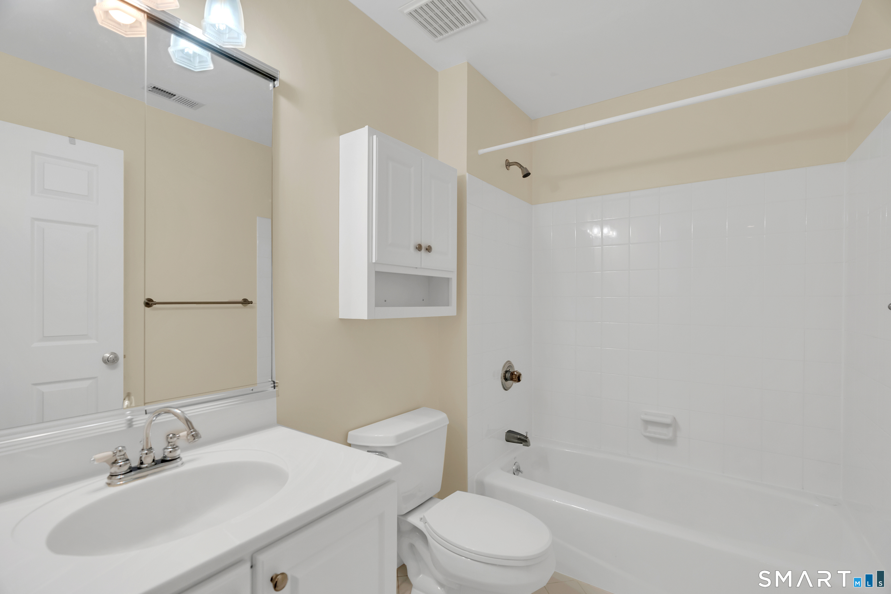 105 Beecher Road Woodbridge, CT 06525 - Photo 29 of 40