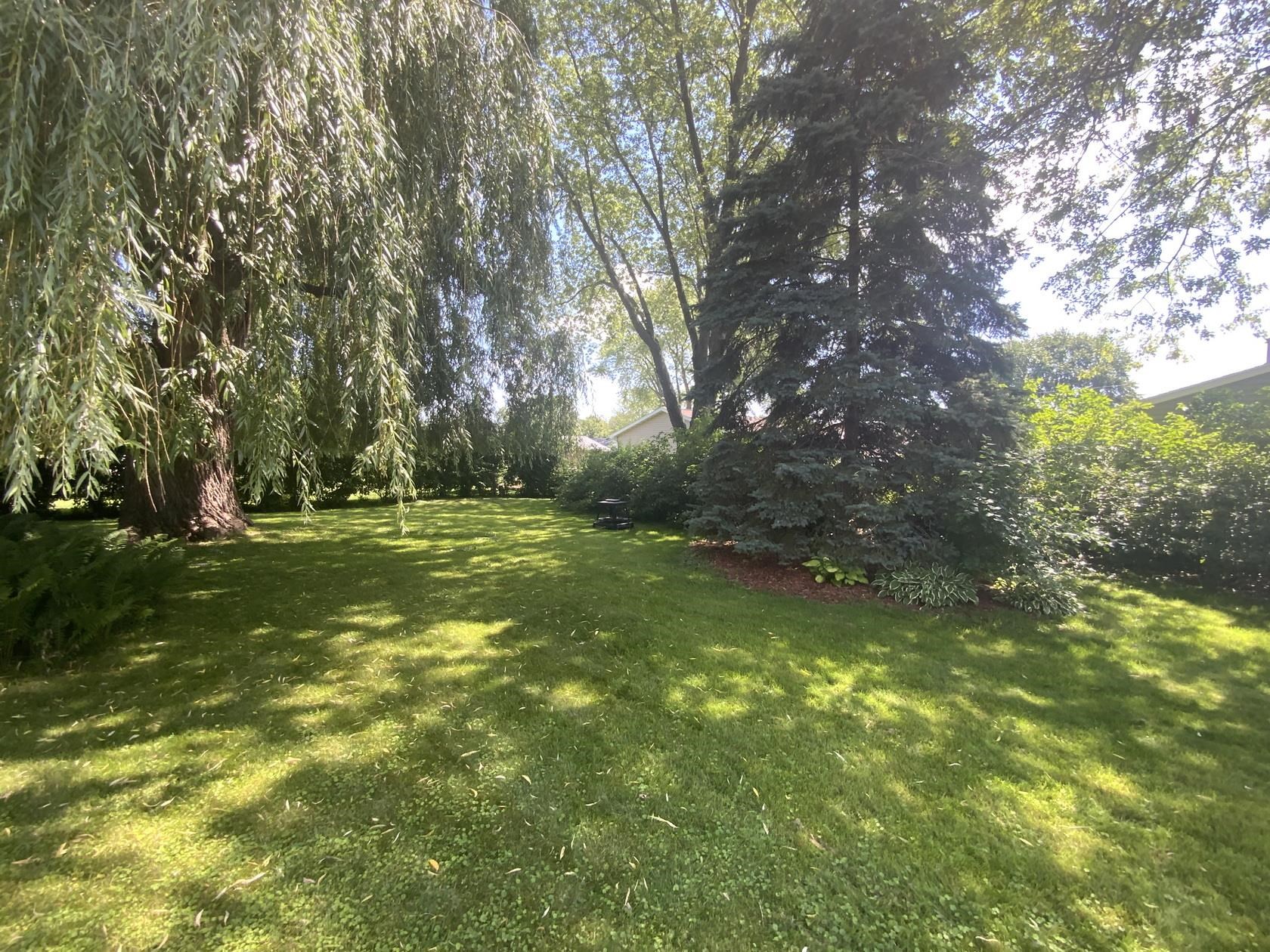 1129 Alva Street Menasha, WI 54952 - Photo 5 of 33