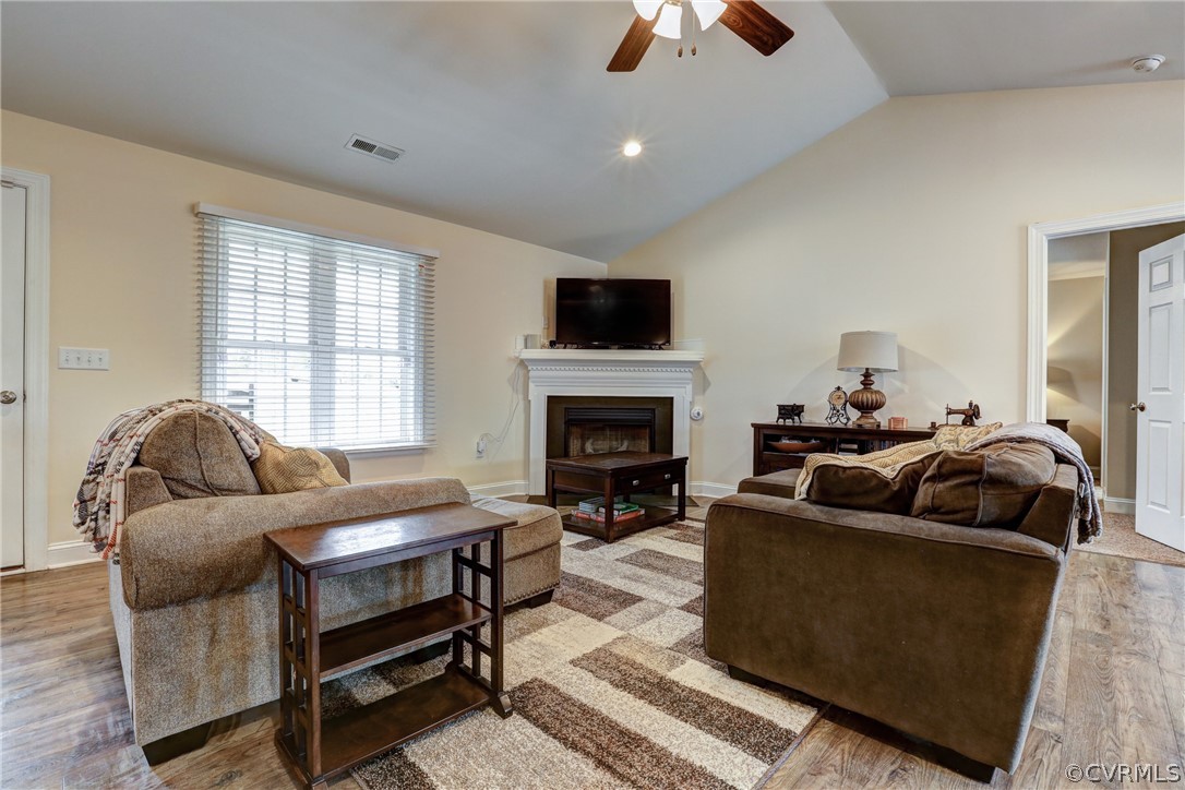 4522 Smokey Road Aylett, VA 23009 - Photo 11 of 29 Gallery Image 11