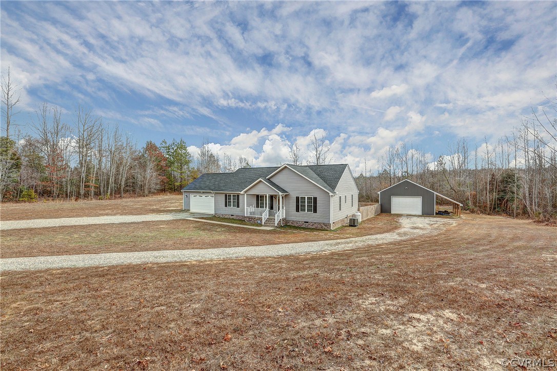 4522 Smokey Road Aylett, VA 23009 - Photo 3 of 29 Gallery Image 3