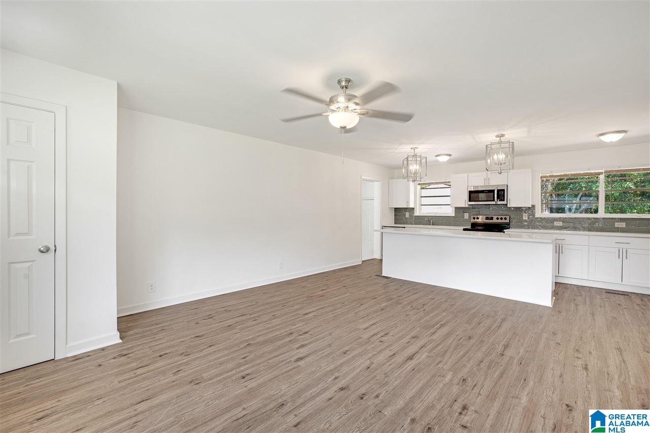 522 Virginia Street Gardendale, AL 35071 - Photo 4 of 25