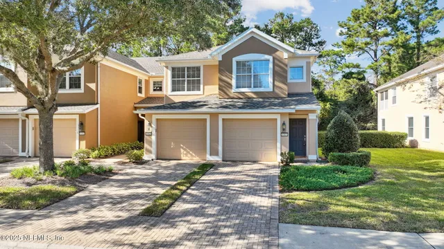$274,900 | 8585 Little Swift Circle, Jacksonville, FL 32256